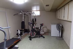 5572 S Avalon Dr, Murray, UT 84107 - Photo 25