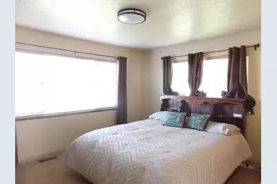 5572 S Avalon Dr, Murray, UT 84107 - Photo 9