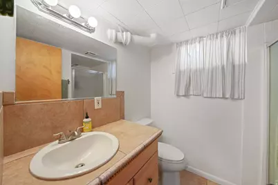 5572 S Avalon Dr, Murray, UT 84107 - Photo 17
