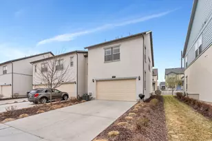 6376 W Sugarcane Dr, South Jordan, UT 84009 - Photo 17