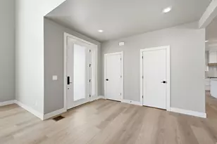 6613 W Wyatt Run Dr, Herriman, UT 84096 - Photo 19