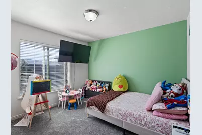 273 E Sunshine Dr, Saratoga Springs, UT 84045 - Photo 15