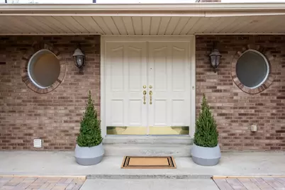 8626 S Scottish Dr, Sandy, UT 84093 - Photo 5