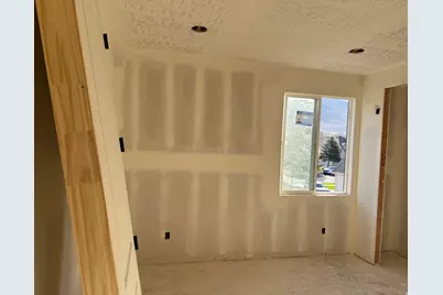 461 W Summerhill Ln W, Centerville, UT 84014 - Photo 15