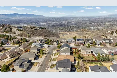 15139 S Auburn Ridge Ln, Draper, UT 84020 - Photo 31