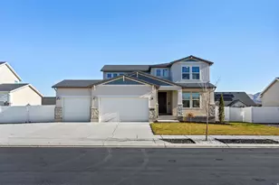 6446 N Pine Tree Wy, Eagle Mountain, UT 84005 - Photo 1