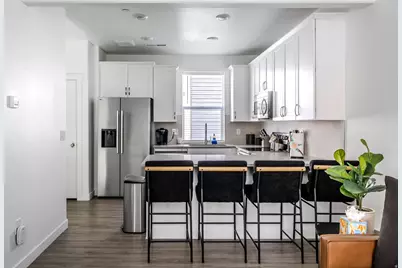 303 W Azure Sky Ln #5-28, Salt Lake City, UT 84103 - Photo 3