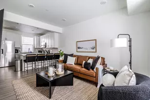 303 W Azure Sky Ln, Salt Lake City, UT 84103 - Photo 7