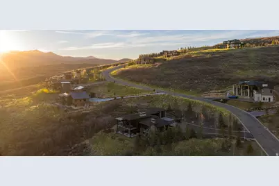 13640 N Deer Canyon Dr, Heber City, UT 84032 - Photo 3