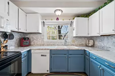 2961 S Burlingame Dr W, West Valley, UT 84120 - Photo 5