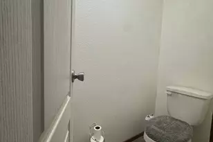 1031 N 525 Cir E, Ogden, UT 84404 - Photo 9