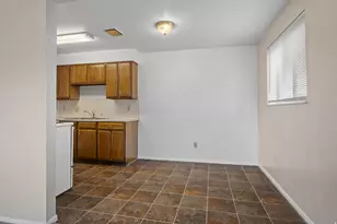 842 S 50 E, Orem, UT 84058 - Photo 5