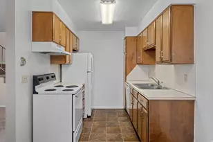 842 S 50 E, Orem, UT 84058 - Photo 7