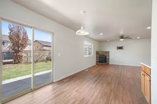 2039 E Ficus Way, Eagle Mountain, UT 84005 - Photo 9