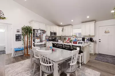 497 N 200 W, Moroni, UT 84646 - Photo 13