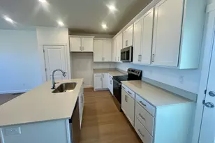 6637 W South Jordan Parkway, South Jordan, UT 84009 - Photo 11