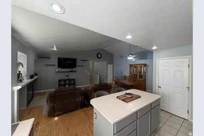 8718 S 5170 W, West Jordan, UT 84081 - Photo 7