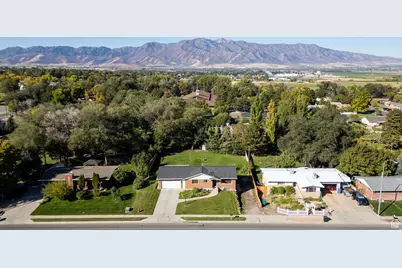 195 N 800 E, Hyrum, UT 84319 - Photo 7