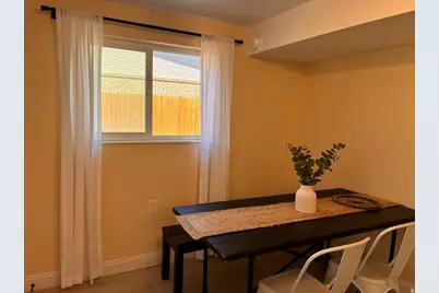 195 N 800 E, Hyrum, UT 84319 - Photo 9