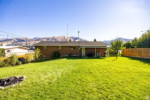 195 N 800 E, Hyrum, UT 84319 - Photo 5