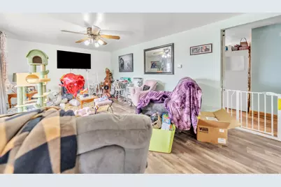 1198 N 3000 W, Clinton, UT 84015 - Photo 3