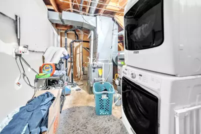 1198 N 3000 W, Clinton, UT 84015 - Photo 13