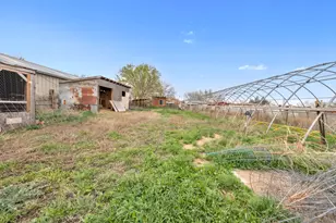 1198 N 3000 W, Clinton, UT 84015 - Photo 23