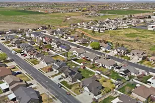 4540 W 5800 S, Hooper, UT 84315 - Photo 45