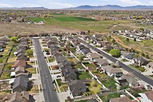 4540 W 5800 S, Hooper, UT 84315 - Photo 53