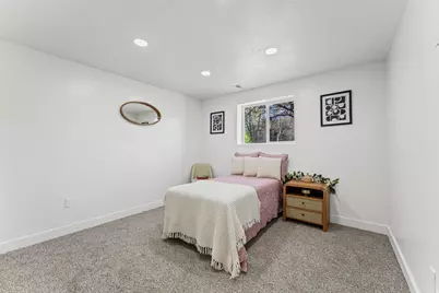 2426 W Hardrock Dr, Taylorsville, UT 84129 - Photo 17