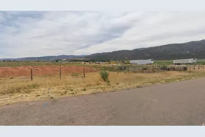 484 S 2200 W, Parowan, UT 84761 - Photo 5
