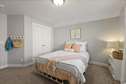 9032 N Barton Creek Dr, Eagle Mountain, UT 84005 - Photo 27