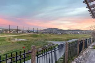 9032 N Barton Creek Dr, Eagle Mountain, UT 84005 - Photo 43
