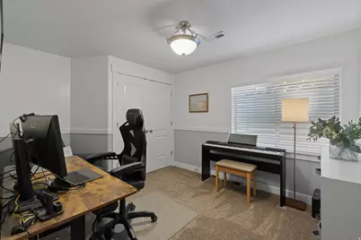 9032 N Barton Creek Rd, Eagle Mountain, UT 84005 - Photo 41