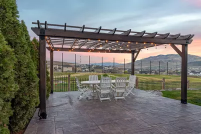 9032 N Barton Creek Dr, Eagle Mountain, UT 84005 - Photo 41