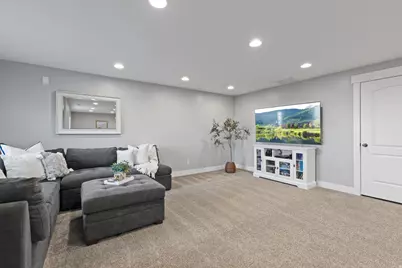 9032 N Barton Creek Rd, Eagle Mountain, UT 84005 - Photo 35