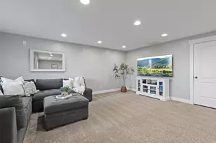 9032 N Barton Creek Dr, Eagle Mountain, UT 84005 - Photo 35