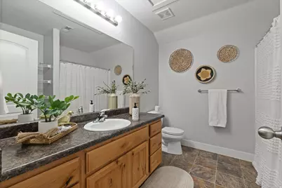 9032 N Barton Creek Dr, Eagle Mountain, UT 84005 - Photo 29