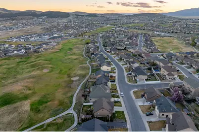 9032 N Barton Creek Dr, Eagle Mountain, UT 84005 - Photo 47