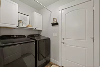 9032 N Barton Creek Rd, Eagle Mountain, UT 84005 - Photo 21