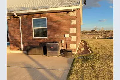 9755 E 4000 N, Lapoint, UT 84039 - Photo 43