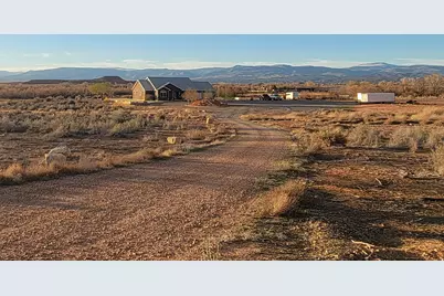 9755 E 4000 N, Lapoint, UT 84039 - Photo 77