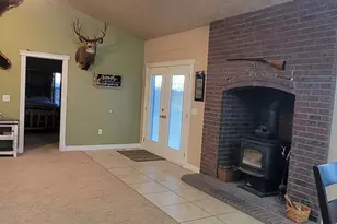 9755 E 4000 N, Lapoint, UT 84039 - Photo 7