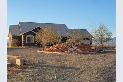 9755 E 4000 N, Lapoint, UT 84039 - Photo 31