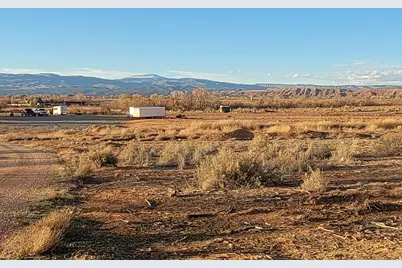 9755 E 4000 N, Lapoint, UT 84039 - Photo 57