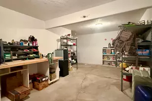 9755 E 4000 N, Lapoint, UT 84039 - Photo 31