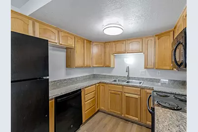 1198 W 4400 S #T, Riverdale, UT 84405 - Photo 9