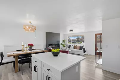 7161 S Camelot Way W, West Jordan, UT 84084 - Photo 17