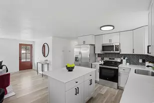 7161 S Camelot Way W, West Jordan, UT 84084 - Photo 15