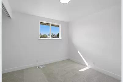 7161 S Camelot Way W, West Jordan, UT 84084 - Photo 21